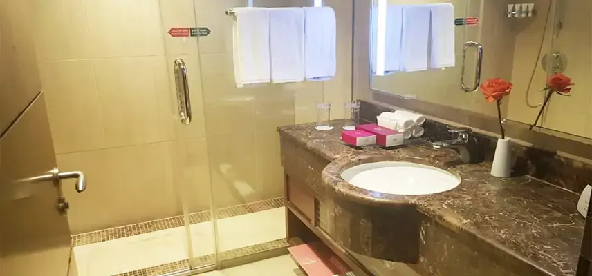 Crowne Plaza Madinah, an IHG Hotel image